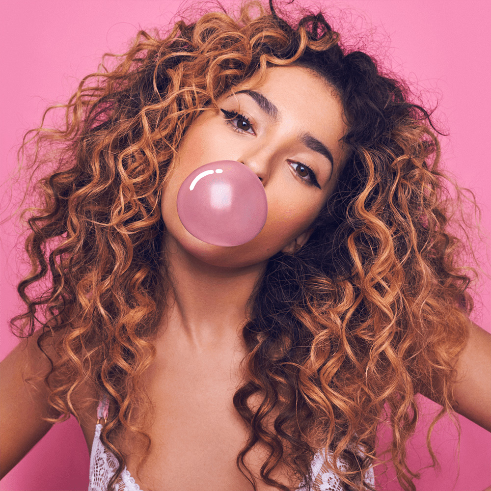 Ella Eyre image